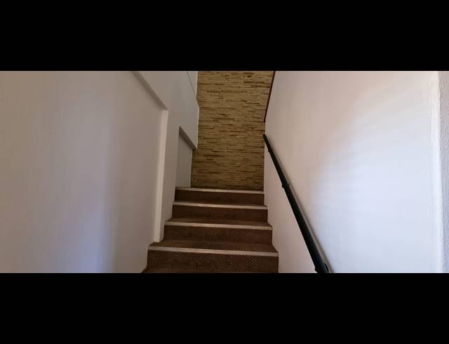 114M² OFFICE TO LET IN BELLVILLE CENTRAL